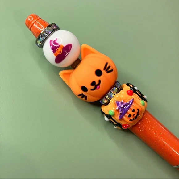 Orange Kawaii Cat Pumpkin Halloween Handmade Beaded Pen - Picture 2 of 7
